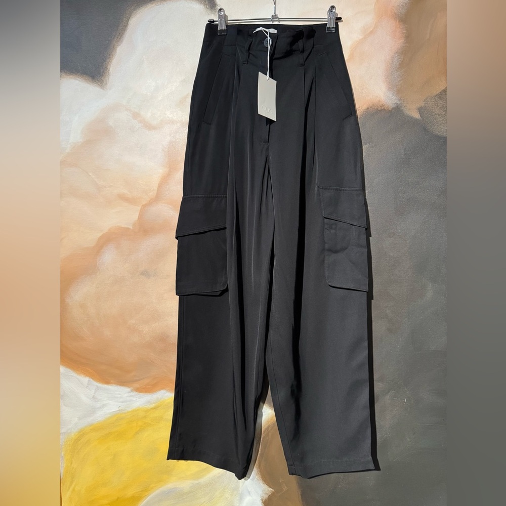 COS - NWT Paperbag Utility Trousers Black Wide-Leg Cargo Trousers 4 Small - Picture 3 of 7